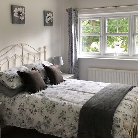 1 Silkin Serviced Accommodation Newton Aycliffe Exterior photo